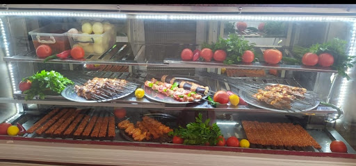 Öz Diyarbakır ciğercisi kebap döner salonu