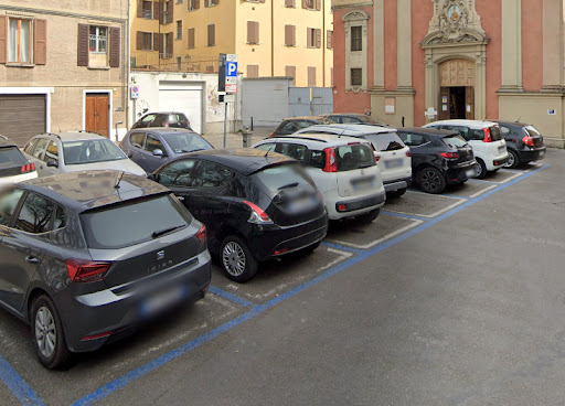 Parcheggio chiesa San Zenone