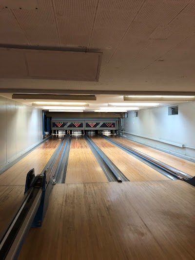 Ukranian Club Bowling Lane