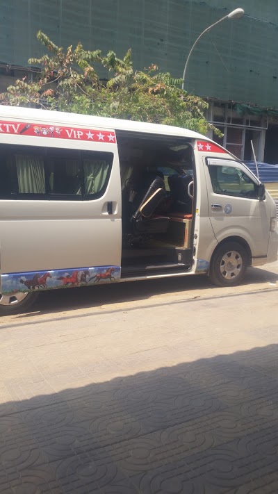 Photos of Mekong Express (VIP VAN BOARDING)
