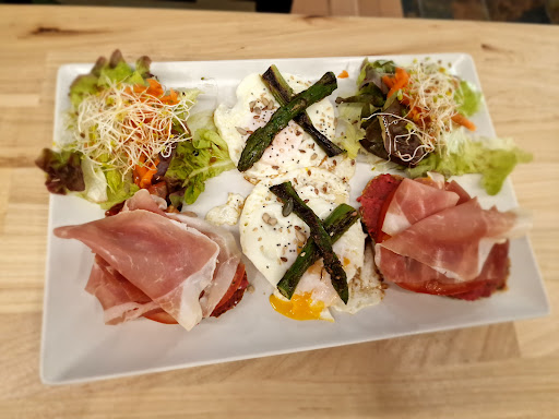 Neighbours Coffee and Real Food - Thumbnail