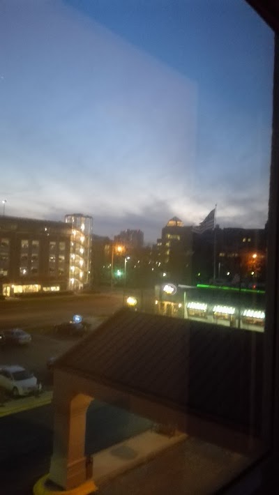 Photos of Hampton Inn by Hilton Champaign/Urbana