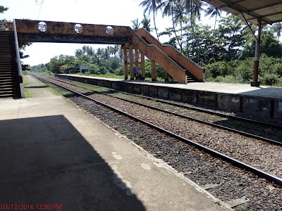 Photos of Train Halt 01