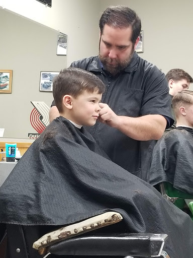 Bubba's Barber Shop - Visual