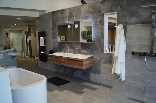 Photo de Salle d'exposition VST / Artipôle BAIN - CARRELAGE - ÉNERGIES à Échiré à Échiré (79410)