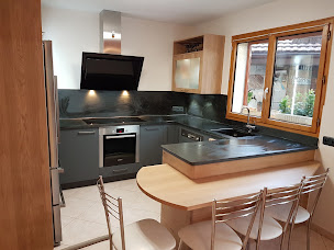 Photo n°12 de Le Meuble Savoyard - Magasin de meubles en Haute Savoie à Saint-Jean-de-Sixt (Fabricant de meubles)