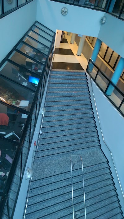 Photos of Omniva Office