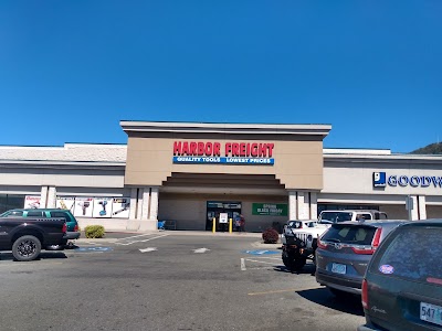 Grants Pass Shopping center