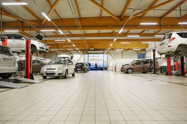 Lexus Toys Plus - La Rochelle - Concessionnaire