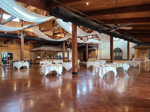 Lucky Spur Ranch Retreat - Thumbnail