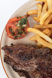 Photo n°17 de Restaurant-Pizzeria Le Vésuve à Clermont-Ferrand (Restaurant végétarien)