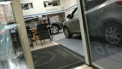 Photos of Motovalle Mazda Workshop
