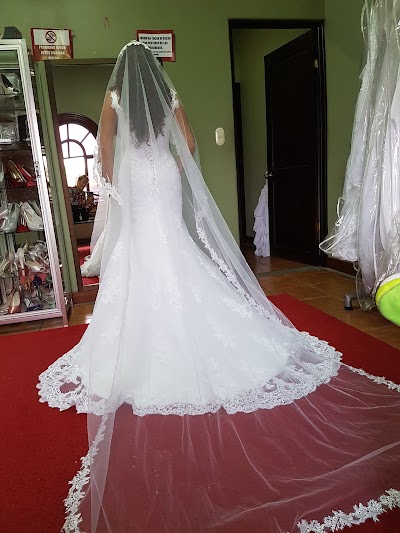 Photos of Yuly's Bridal