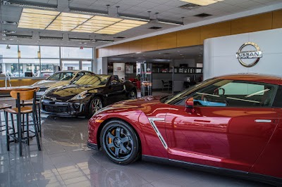 Photos of Gurley Leep Nissan