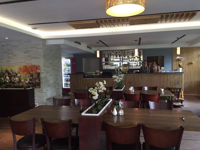 Nguyen Kitchen