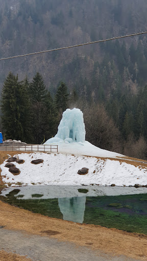 Fontana ghiacciata