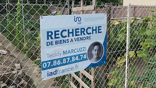 Photo n°18 de Teddy MARCUZZI - Conseiller Immobilier IADFrance à Thiers-sur-Thève (Agent immobilier)