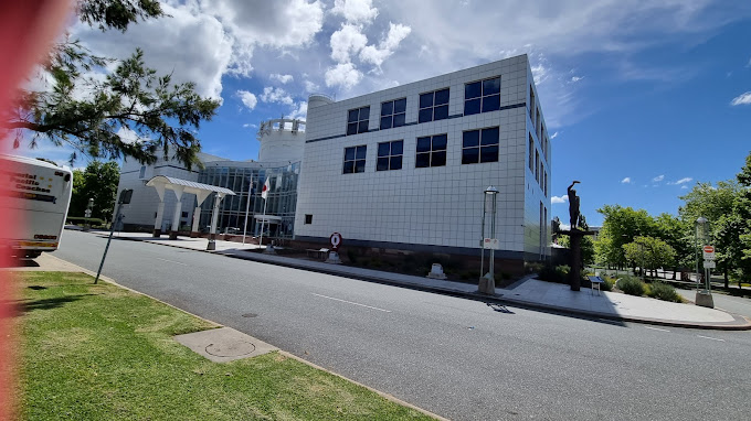 Questacon - National Science and Technology Centre