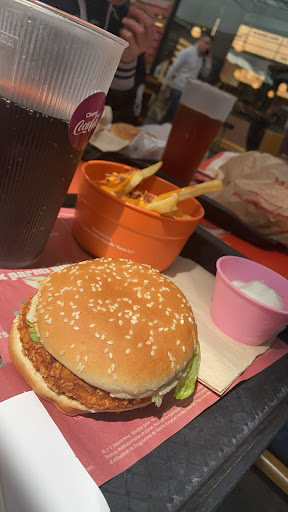 Photo 9 - Burger King