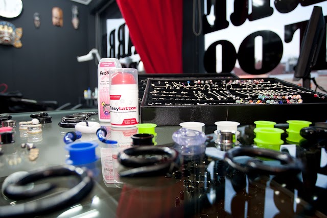B-ZARRE TATTOO SHOP CASCAIS
