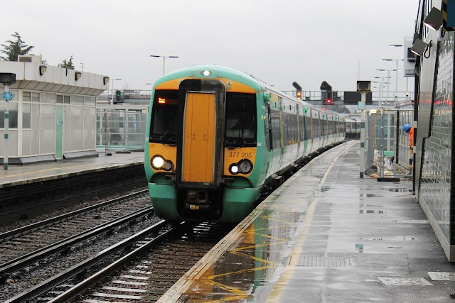 East Croydon Station