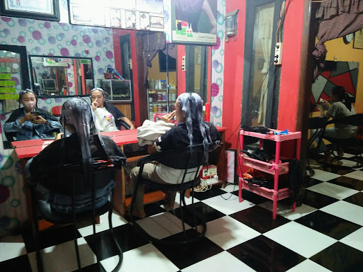 Wulan Salon