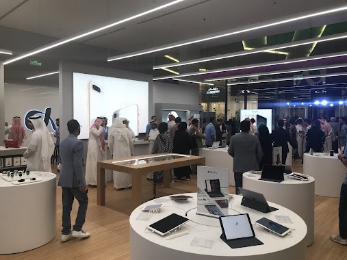 Aleph - Apple Premium Reseller, Author: Abdullah A Alharbi