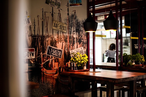AJ‘s BLOCK Burger-Pizza-Pasta-Salat Gallery - Germany
