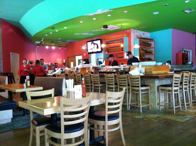 Moon Thai & Japanese Weston