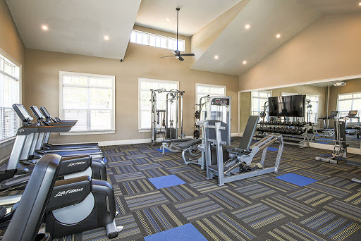 The Reserve at Rivington Luxury Apartment and Townhome Rentals - Thumbnail