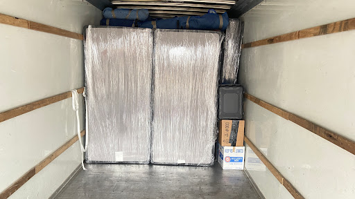 Mint Condition Moving Gallery - United States