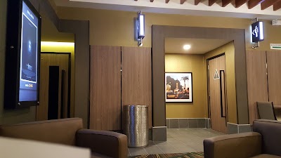 Photos of Cinemark Parque La Colina