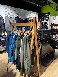 Photo n°4 de Endurance Store Versailles à Versailles (Magasin d'articles de sports)