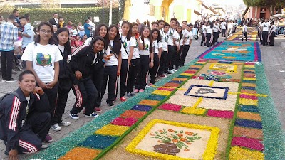 Photos of Monumento a Madre