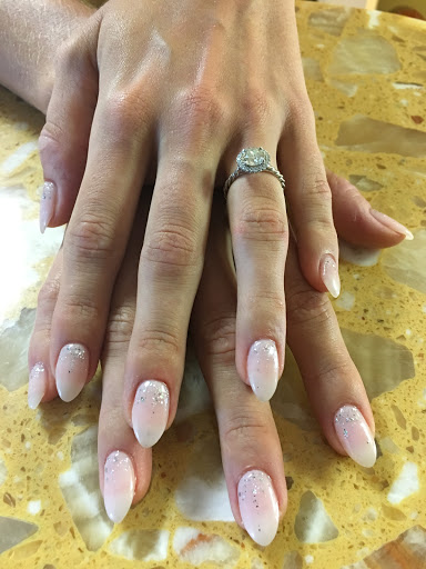 VF Nail Bar & Spa - Thumbnail