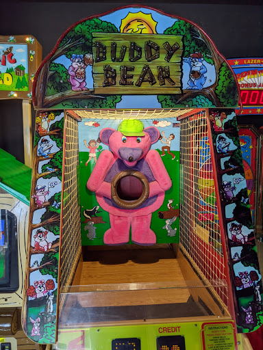 Level Up Arcade - Visual
