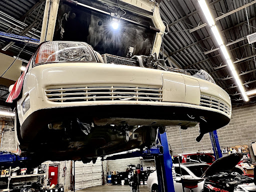 Compton's Automotive Gallery - United States
