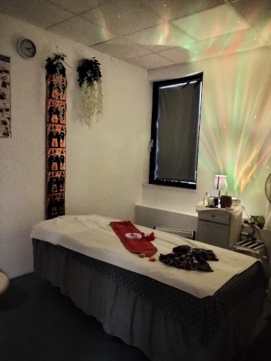 Thai Massage Canary wharf