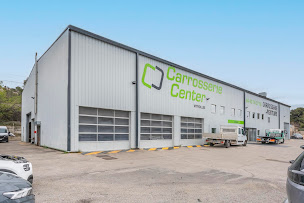 Photo n°12 de Carrosserie Center à Vitrolles (Mécanicien de carrosserie automobile)