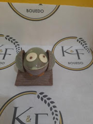 Photo n°19 de Boulangerie Patisserie à Rives-du-Loir-en-Anjou (Sandwicherie)