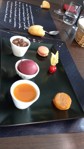 Photo 1 - Restaurant Saint Pierre