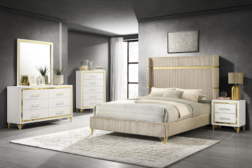 Diana's Furniture - Thumbnail