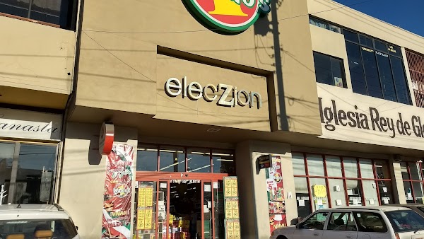 Eleczion Tienda de Ropa, Gustavo Díaz Ordaz 250, Boulevard Lázaro Cárdenas,  22450 Tijuana, ., México