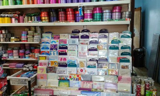 Olly's Party Shop - Thumbnail