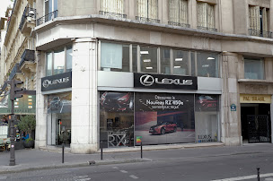 Photo n°21 de LEXUS ETOILE - COMAUTO à Paris (Vendeur de voitures d'occasion)