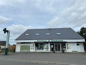 Photo n°2 de Pharmacie de Brocéliande à Bréal-sous-Montfort (Pharmacie)