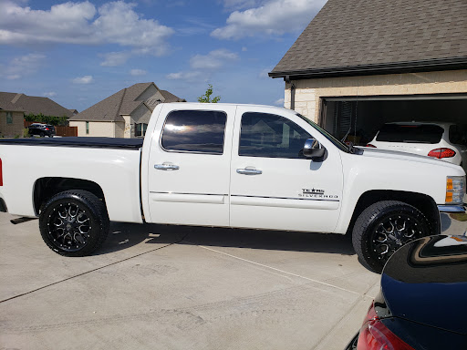Easy Duz It Auto Body LLC