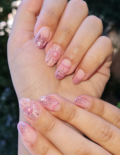 Monia Catena MoniNailsLashes - Thumbnail