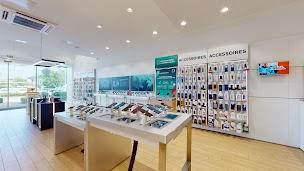 Photo n°18 de Boutique SFR Sainte Genevieve des Bois à Sainte-Geneviève-des-Bois (Opérateur téléphonique)