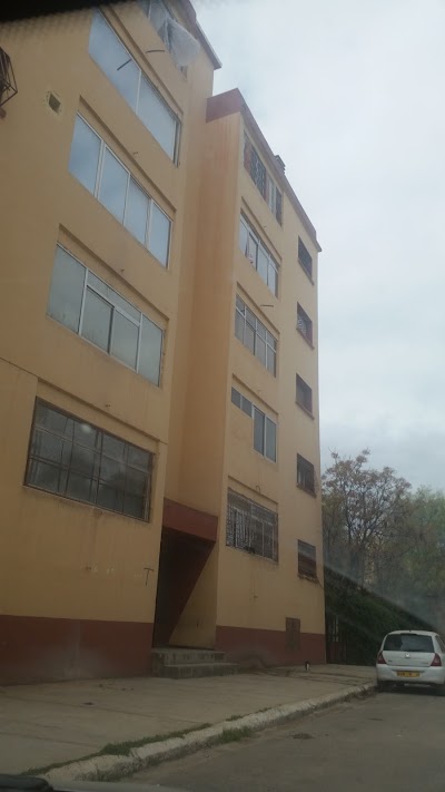 Photos of Cit&eacute; 200 Logements